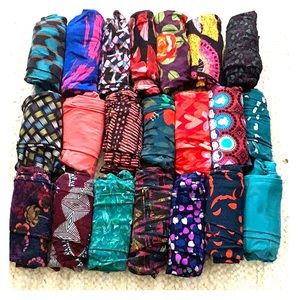 HUGE lot of LulaRoe leggings!!! 21 pairs!